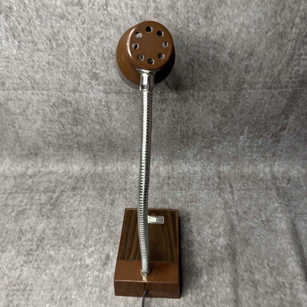 VTG Underwriters Laboratories Portable Gooseneck MCM Desk Lamp Woodgrain E72474 - Picture 7 of 9
